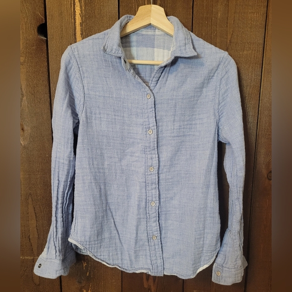 Faherty Women's Soft Twill Organic Cotton Reversible Shirt - Picture 5 of 5